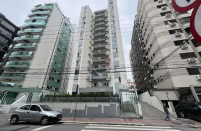 Apartamento com 2 quartos para alugar na rua almirante lamego, 1354, centro, florianópolis por r$ 4.500