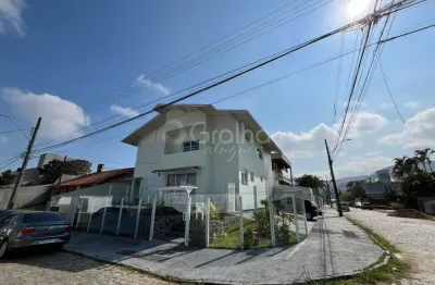 Apartamento com 2 quartos para alugar na rua itapuã, 278, itacorubi, florianópolis por r$ 4.400