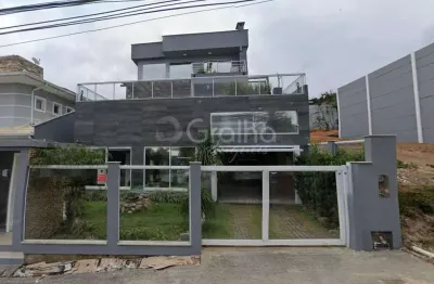 Casa com 4 quartos para alugar na avenida dos lagos, 131, pedra branca, palhoça por r$ 15.000