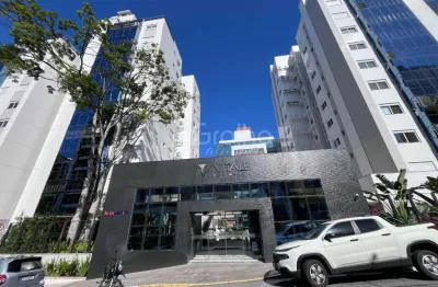 Apartamento com 3 quartos para alugar na vila tenente sapucaia, 99, centro, florianópolis por r$ 7.500