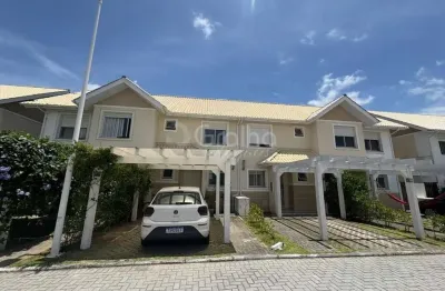 Casa em condomínio fechado com 2 quartos para alugar na rua sagrado coração de jesus, 811, morro das pedras, florianópolis por r$ 6.800