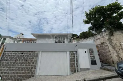Casa com 3 quartos para alugar na rua aristídes lobo, 446, agronômica, florianópolis por r$ 4.800