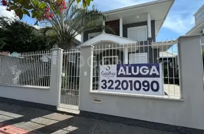Casa com 3 quartos para alugar na Rua do Farol, 619, Campeche, Florianópolis por R$ 10.500