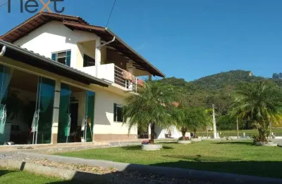 Chácara com 4 dormitórios à venda, 700 m² por r$ 1.100.000,00 - escalvados - navegantes/sc