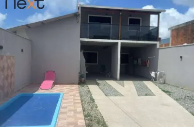 Duas casas em um terreno amplo – conforto, espaço e renda garantida