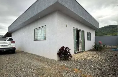 Excelente oportunidade: casa ampla com terreno generoso e lote adicional para construção