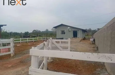 Sua casa de campo em piçarras: tranquilidade e conforto nos medeirinhos!