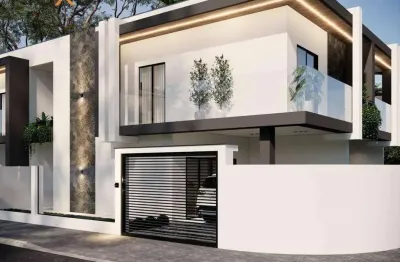 Sobrado exclusivo em piçarras: 3 suítes (1 com closet) e living integrado!