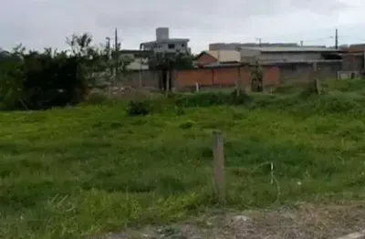 Terreno em piçarras: 252m², 12x21 - perfeito para o seu projeto!