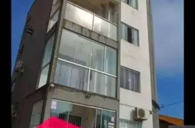 Oportunidade única: apartamento mobiliado a 250m do mar em itajuba