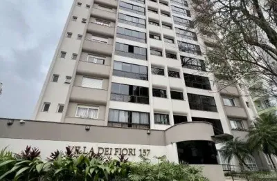 Apartamento no centro com 3 quartos para venda, 193 m²