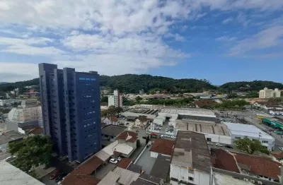 Apartamento no centro com 2 quartos para venda, 87 m²
