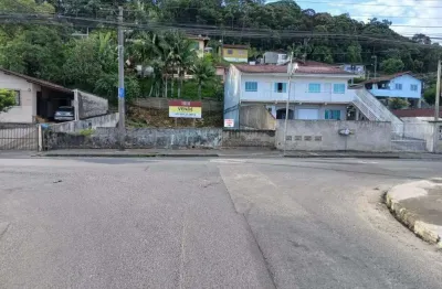 Terreno à venda na Rua Ituzaigo, 134, Itaum, Joinville