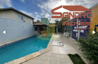 Casa com 2 quartos à venda na rua ana c b dias, 410, buraquinho, lauro de freitas por r$ 700.000