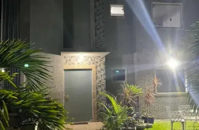 Casa em condomínio fechado com 4 quartos à venda na estrada do coco, 578, estrada do coco, lauro de freitas por r$ 1.390.000