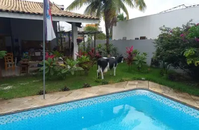 Casa em condomínio fechado com 2 quartos à venda na jacuipe, 444, barra do jacuípe, camaçari por r$ 890.000