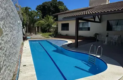 Casa com 5 quartos à venda na avenida praia de pajussara, s/n, 887, vilas do atlantico, lauro de freitas por r$ 1.300.000