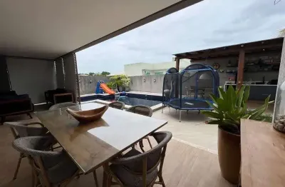 Casa em condomínio fechado com 4 quartos para alugar na rua guarajuba, 877, alphaville (abrantes), camaçari por r$ 14.500