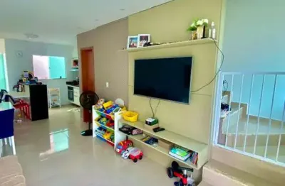 Casa em condomínio fechado com 2 quartos à venda na rua alto da vila praiana, 19, vila praiana, lauro de freitas por r$ 390.000