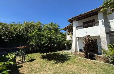 Casa com 4 quartos à venda na avenida praia de pajussara, s/n, 7678, vilas do atlantico, lauro de freitas por r$ 790.000
