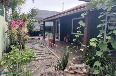 Casa em condomínio fechado com 3 quartos à venda na Rua 15 de Janeiro, 754, Recreio Ipitanga, Lauro de Freitas por R$ 750.000