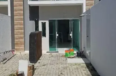 Casa com 3 quartos à venda na Rua Elsa Paranhos, 866, Ipitanga, Lauro de Freitas por R$ 480.000