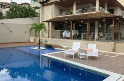 Casa com 7 quartos à venda na Avenida Praia de Guarujá, 776, Vilas do Atlantico, Lauro de Freitas por R$ 1.800.000