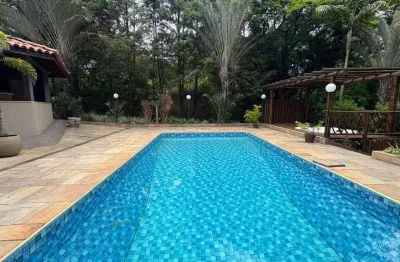 Chácara com 4 dormitórios à venda, 8074 m² por R$ 3.500.000 - Chácara Letônia - Americana/SP