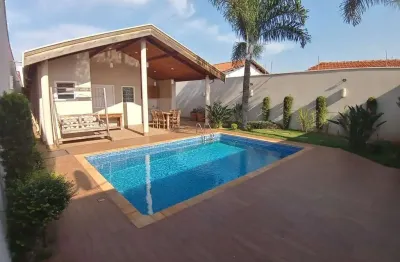 Casa com 3 quartos para alugar na Vila Dainese, Americana 