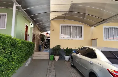 Casa mobiliada com estilo moderno, aconchegante e bem localizada!