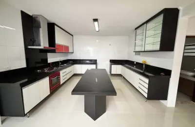 Casa terrea dentro da ferradura para locação com 5 dormitorios