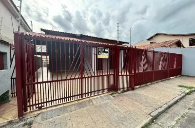 Casa térrea em rua sem saida no bosque dos Eucaliptos com 275m2 de terreno