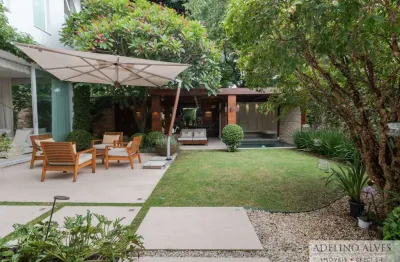 Vendo Casa em Condomínio Fechado Brooklin com 500 mts, 4 suites, mobiliada