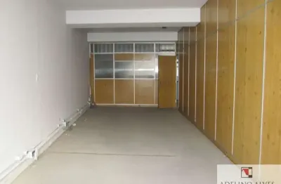 Locação de conj. comercial na republica c/ 6 meses de carência.
