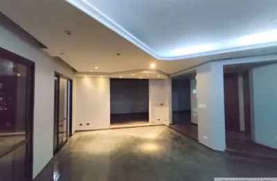 Vendo apartamento com 3 dormitórios sendo 1 suíte no Morumbi