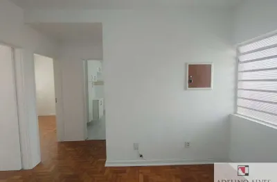 Apartamento com 2 quartos para alugar na Rua Heitor Peixoto, 725, Cambuci, São Paulo