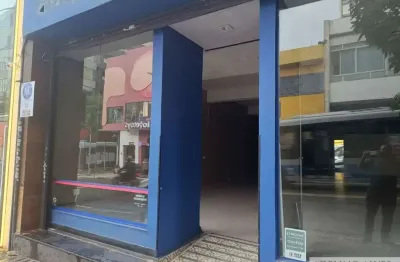 Ponto comercial com 7 salas para alugar na Rua Augusta, 2716, Jardim América, São Paulo