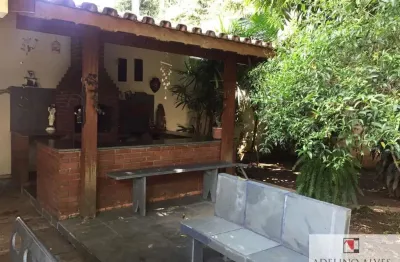 Casa com 4 quartos à venda na Avenida São Valério, 549, Jardim Guedala, São Paulo