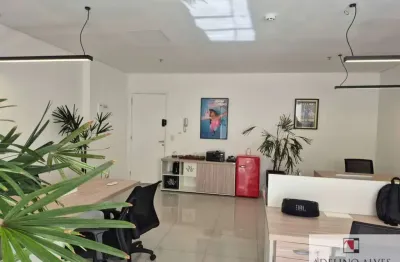 Conjunto comercial para locação em  pinheiros com 42 m ²