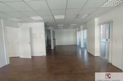 Sala comercial com 3 salas para alugar na Rua Fidêncio Ramos, 160, Vila Olímpia, São Paulo