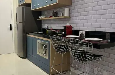 Alugo studio completo, decorado, ótima localização com 24 mts