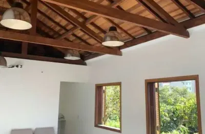 Casa comercial para alugar na Rua Capote Valente, 787, Pinheiros, São Paulo