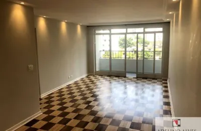 Alugo apartamento em moema reformado com 100 mts, com 2 dormitórios  com vaga super amplo