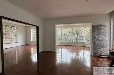 Alugo Casa Pacaembu, impecavel com 300 mts, AC. com 3 dormitórios sendo 1 suite