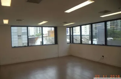 Sala comercial com 1 sala para alugar na Alameda dos Maracatins, 992, Moema, São Paulo