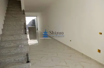 Casa nova com 3 dormitórios a venda no bosque da saúde.