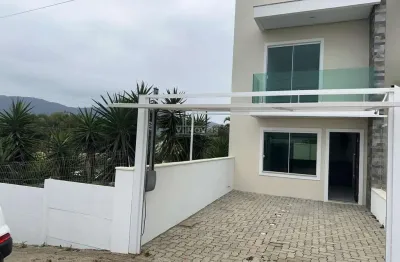 Sobrado para Venda em Florianópolis, São João do Rio Vermelho, 2 dormitórios, 1 banheiro, 1 vaga
