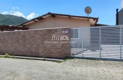 Casa para Venda em Florianópolis, São João do Rio Vermelho, 4 dormitórios, 1 suíte, 2 banheiros, 8 vagas