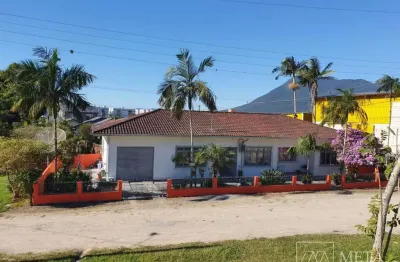 Casa com 4 quartos à venda na Rua Giovanni Pisano, 669, Aririu, Palhoça