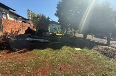 Casa comercial à venda no Cancelli, Cascavel 